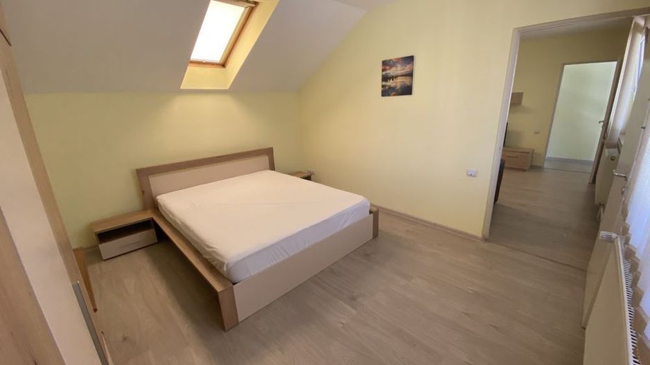 apartament 2 camere la casa - Poză 1