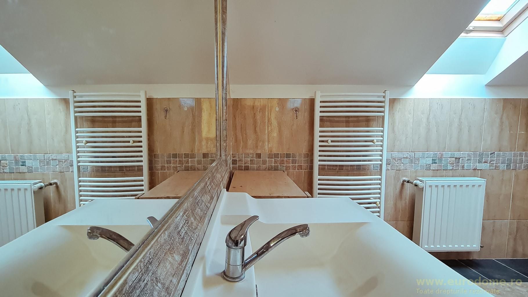 Casă nouă, intrare Stupini - Poză 4