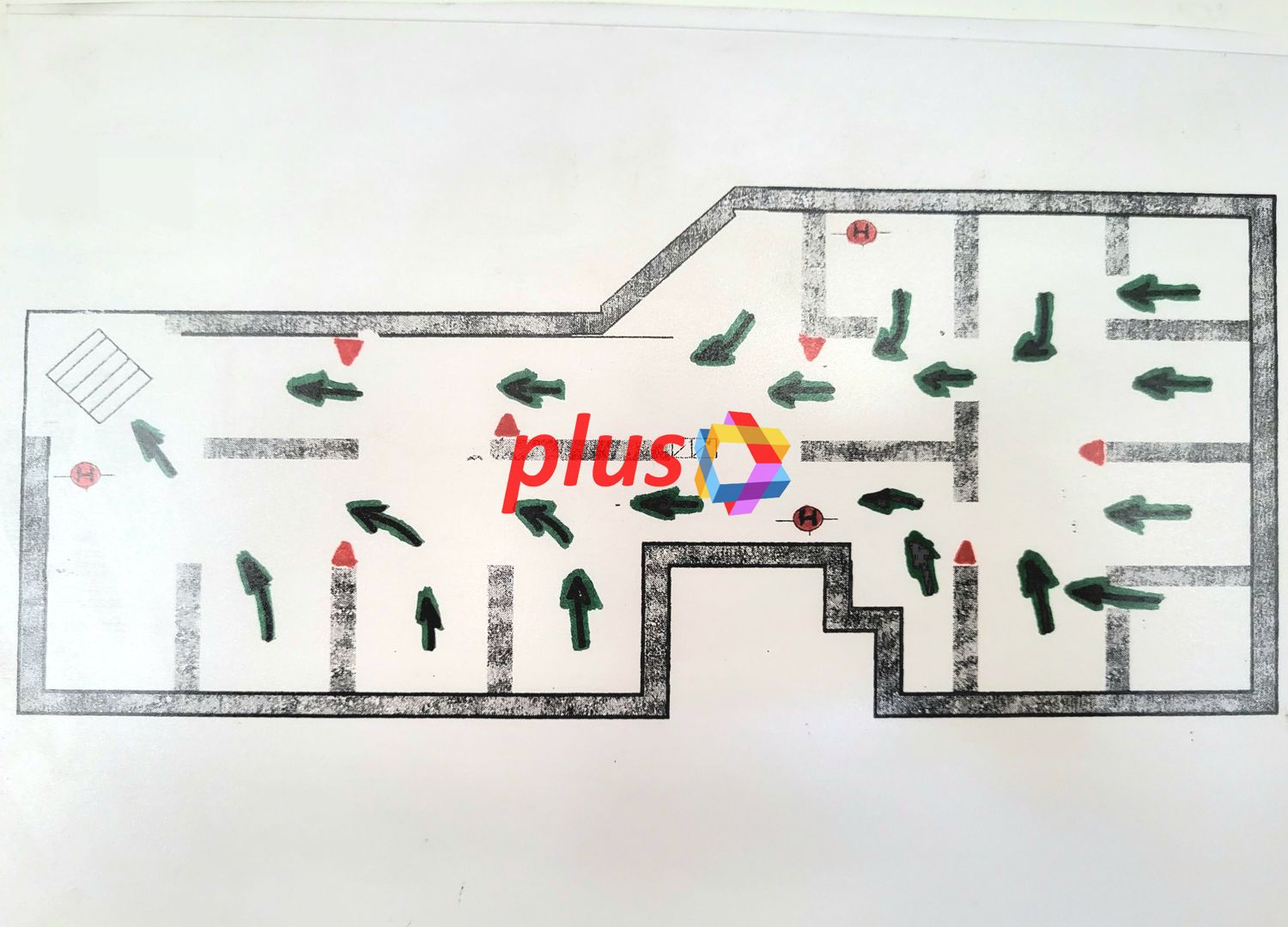 Spatiu comercial de inchiriat - 1.000 mp - Schiță 13