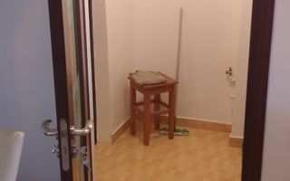 ofer spre vanzare garsoniera zona Meva , etaj 3 - Poză 2