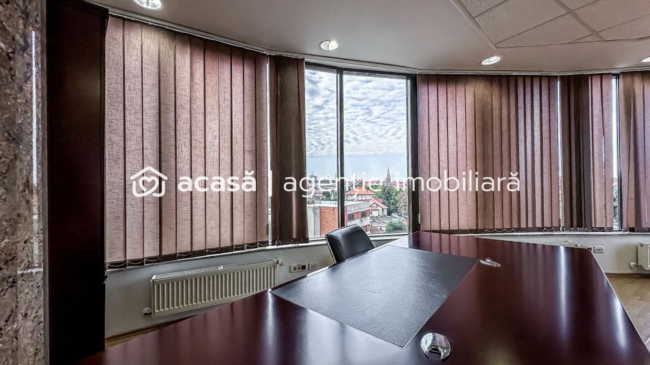 Închiriere spațiu de birouri premium în centru Arad - Poză 2