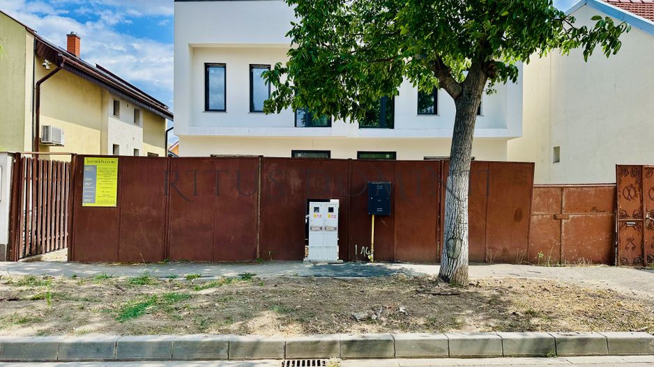 Duplex Superb cu 8 camere, Parcul 22 Decembrie, 376mp - Poză 7