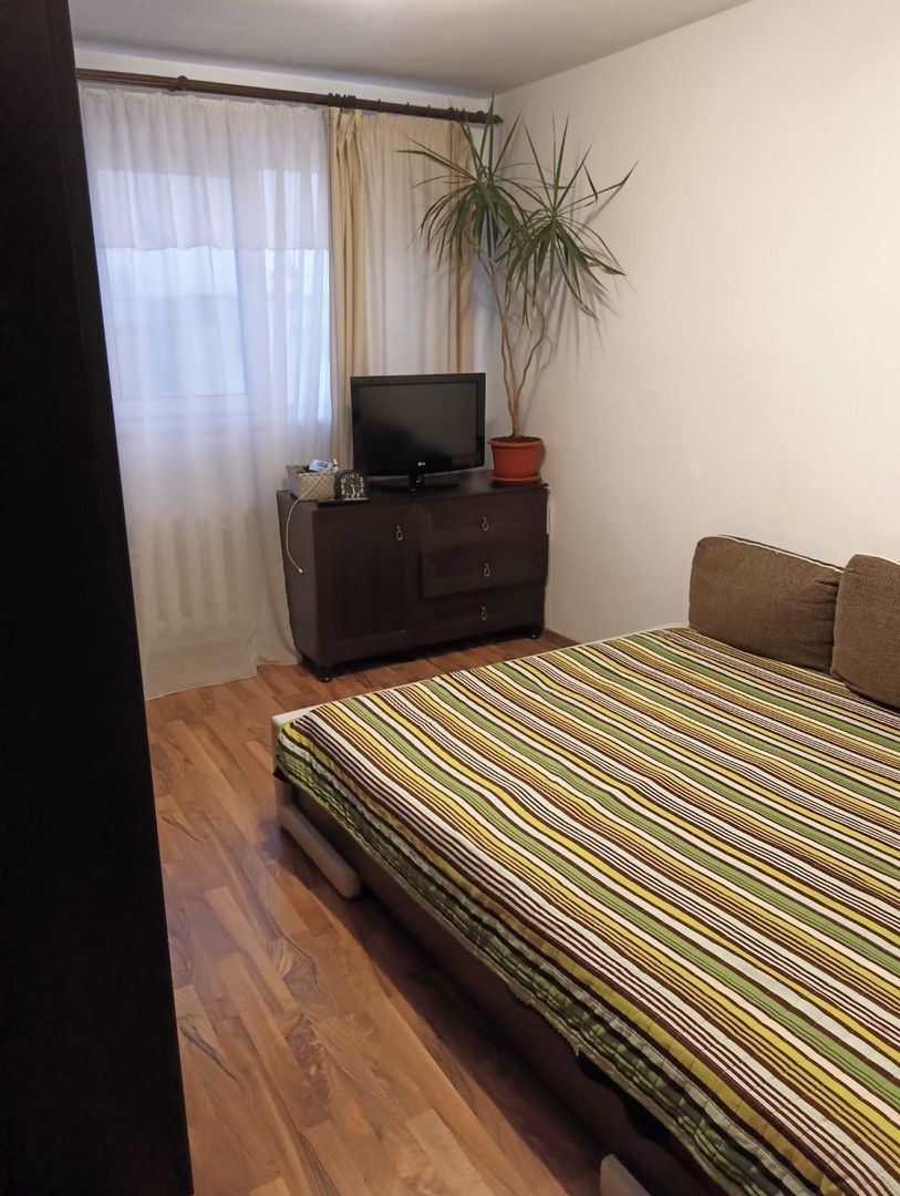 Apartament de vanzare 2 camere zona Abator - Poză 8