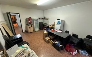 Cladire pretabila spațiu birouri/ clinica - Poză 44