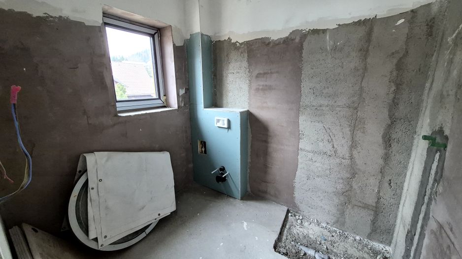 Apartament cu 2 camere 65,10 mp + 30 mp pod - vedere la muntii Caraiman Busteni - Poză 12