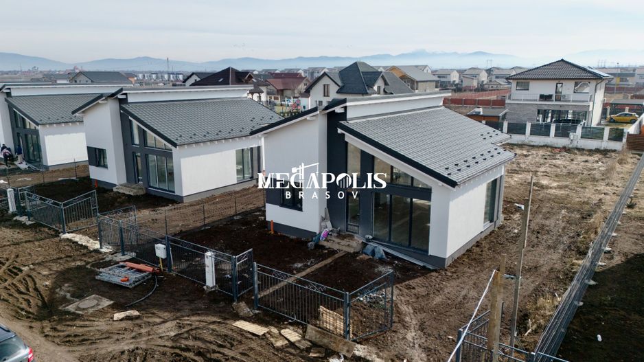 Casă individuală | Poalele Dealului Lempeș | Teren 600 mp - Poză 3