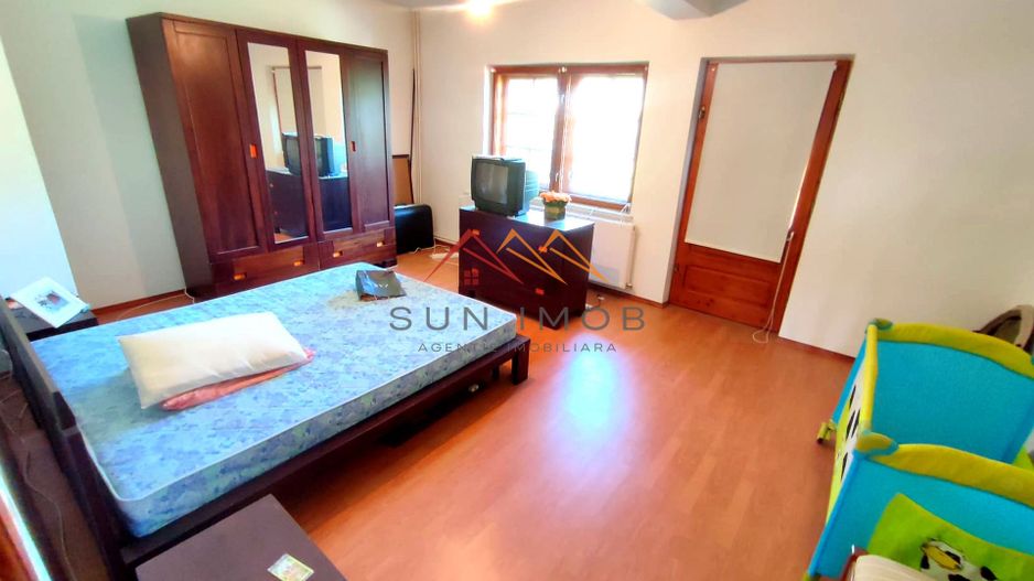 VILĂ DE VÂNZARE | CORNU DE JOS | 2.392 MP TEREN | PISCINĂ | 250.000 - Poză 9