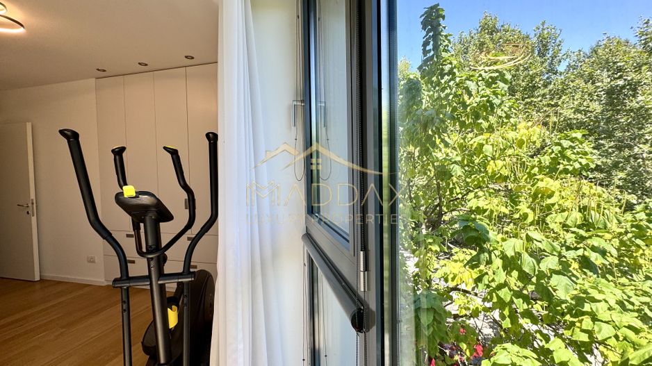 Apartament cu 4 camere *200mp* + 1 Parcare // Herastrau - Lake View - Poză 37