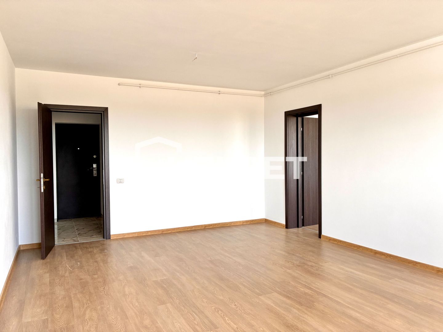 2 CAMERE / INTABULAT / BALCON / SUBCETATE - Poză 2