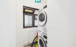 Apartament 2 camere zona Sinaia - Poză 9