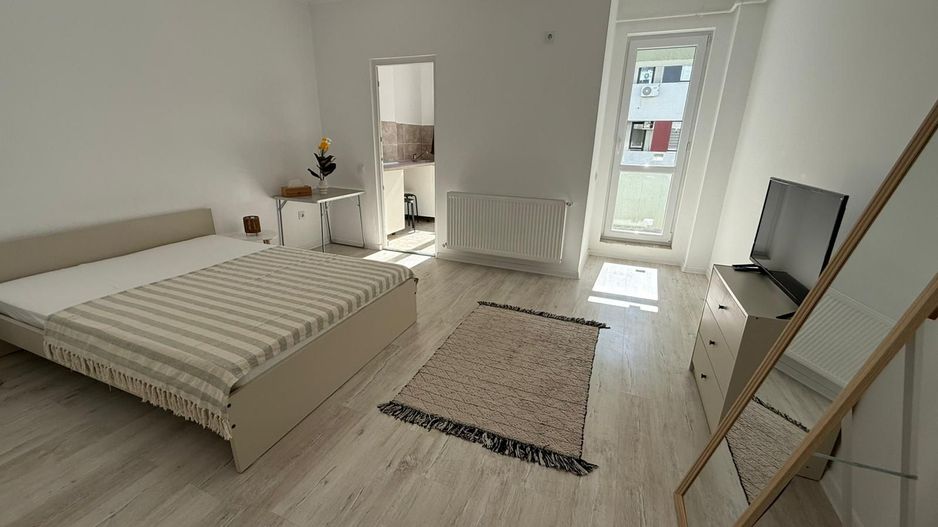 MOBILATĂ ȘI UTILATĂ – MILITARI RESIDENCE - Poză 10