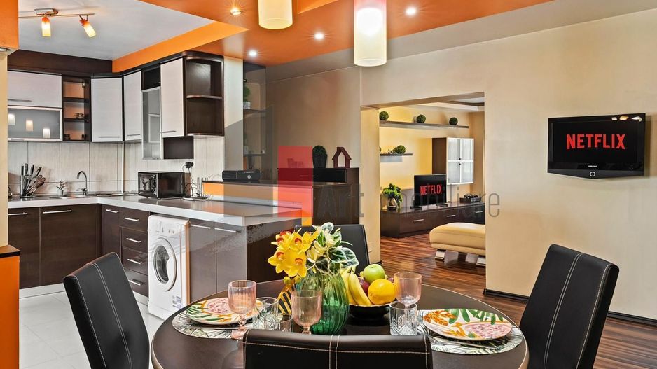 APARTAMENT  DE  4 CAMERE UNIRII - Poză 3