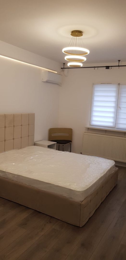 GARSONIERA TITAN, PRIMA INCHIRIERE, BUCATARIE INCHISA, METROU 15 MIN - Poză 1