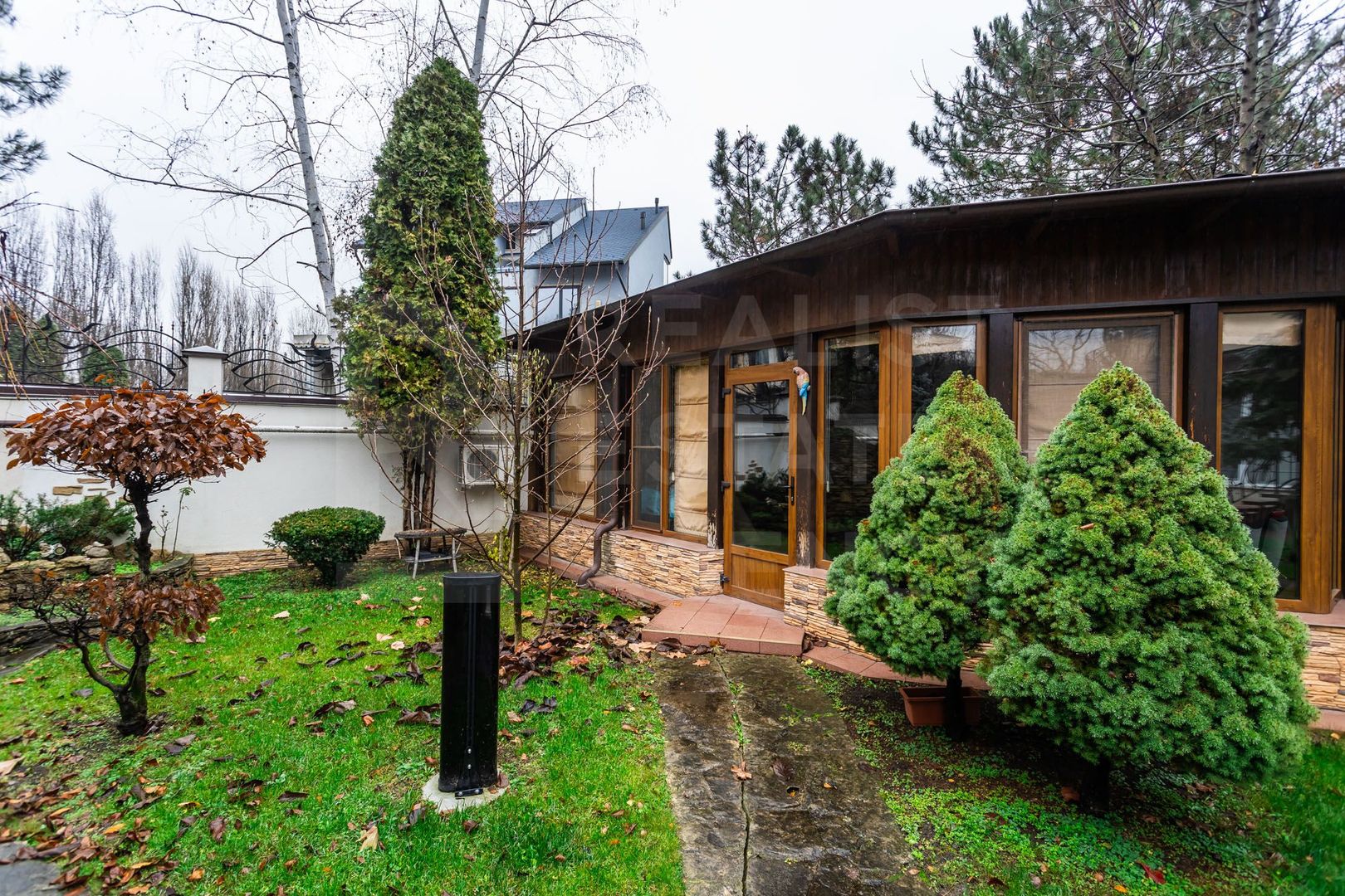 Chirie, casă, 3 nivele, strada Ghidighici, Buiucani - Poză 3
