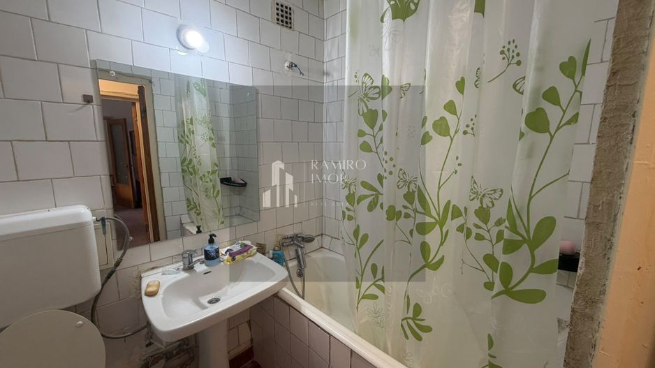 Apartament 3 camere| 67 mp | Etaj 2/4 |3 minute de metrou 1 Decembrie - Poză 13