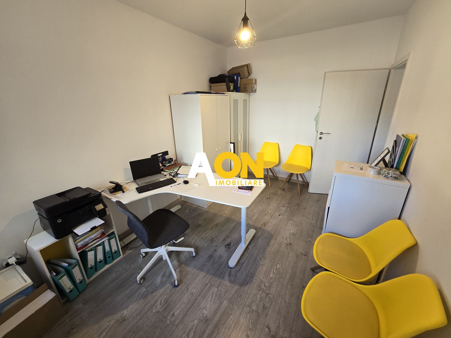 Apartament 3 Camere Decomandat, Zona Centru, Bloc Nou - Poză 5