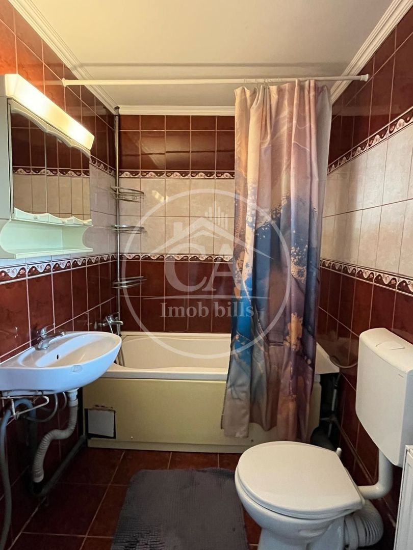 Casa de închiriat cu 4 camere în Cartierul Tineretului, Oradea - Poză 14