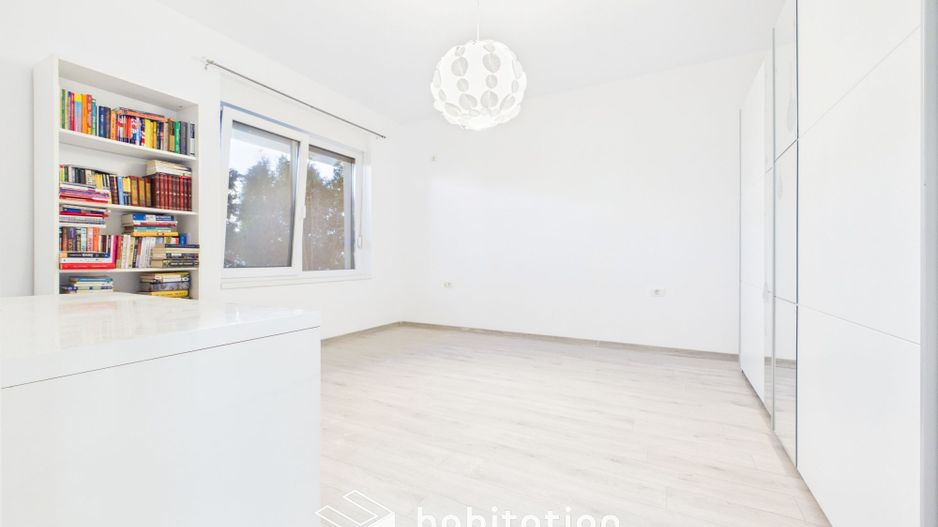 Apartament cu 3 camere, spațios, curte proprie,  Dumbrăvita - IKEA - Poză 12