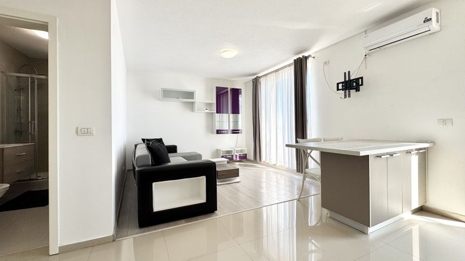 Apartament 2 camere Giroc zona Esso, bloc cu lift - Poză 5