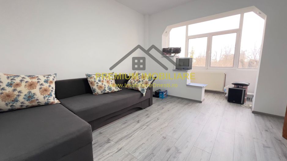 Apartament 2 Camere de vânzare în Onești – Zona centrală - Poză 1