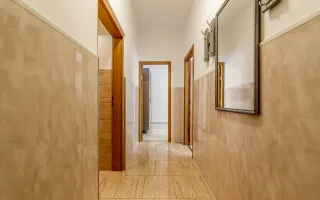 Apartament la cheie cu 2 camere la casa in Parneava Comision 0% - Poză 13