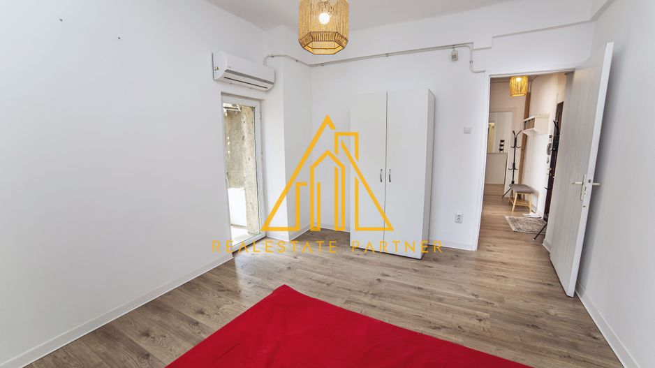 Apartament 4 camere renovat, central, ideal rezidențial sau activitate business - Poză 8
