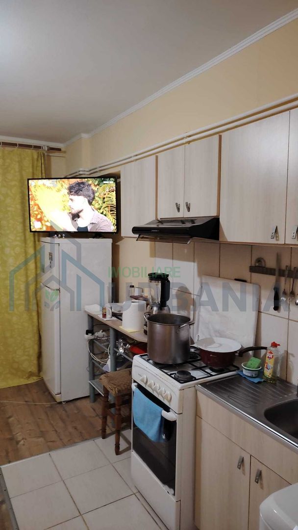 Vand camera de camin tip garsoniera, zona Tatarasi-Aurel Vlaicu, Iasi - Poză 2