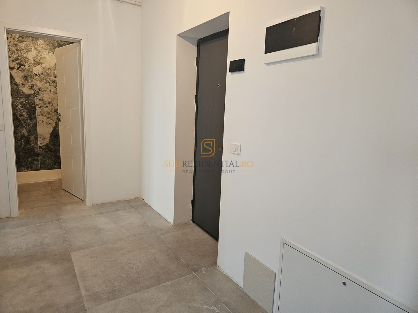 Apartament cu 2 camere, 3/11, decomandat, Metalurgiei, Comision 0% - Poză 4