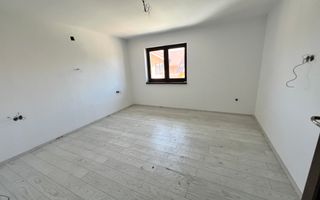 Casa individuala cu 4 camere, 2 bai, terasa, 800mp teren, Sp+P+1E - Poză 10
