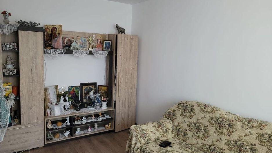 De vânzare: apartament 2 camere-Râul Doamnei-metrou-Drumul Taberei - Poză 1