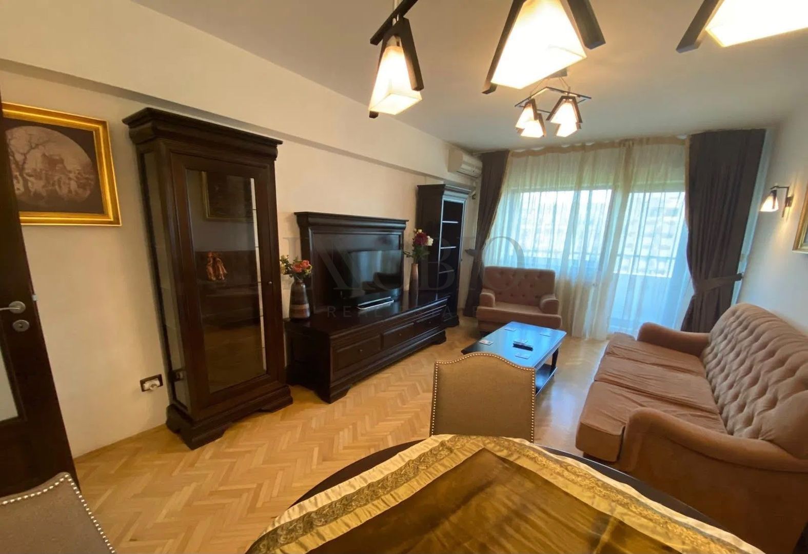 Apartament 2 camere renovat | Loc de parcare | Bd. Unirii - Poză 2