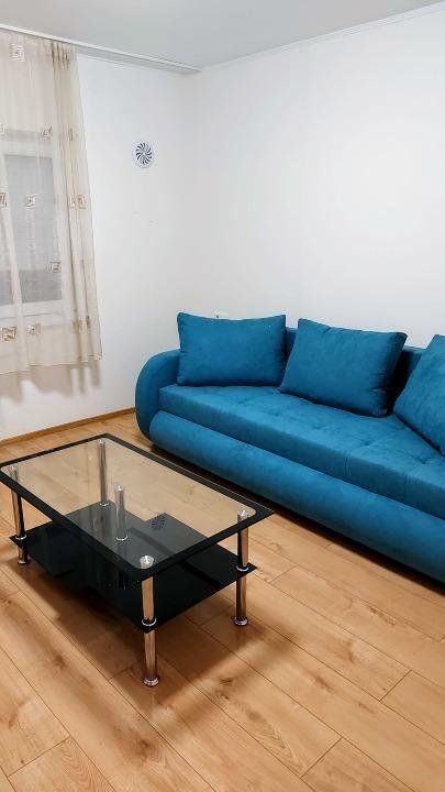 Vând apartament 3 camere la intrarea in Micro 17 Satu Mare - Poză 6