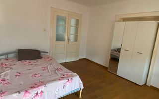 Casa cu 4 camere | Str.Louis Pasteur | Oradea - Poză 4