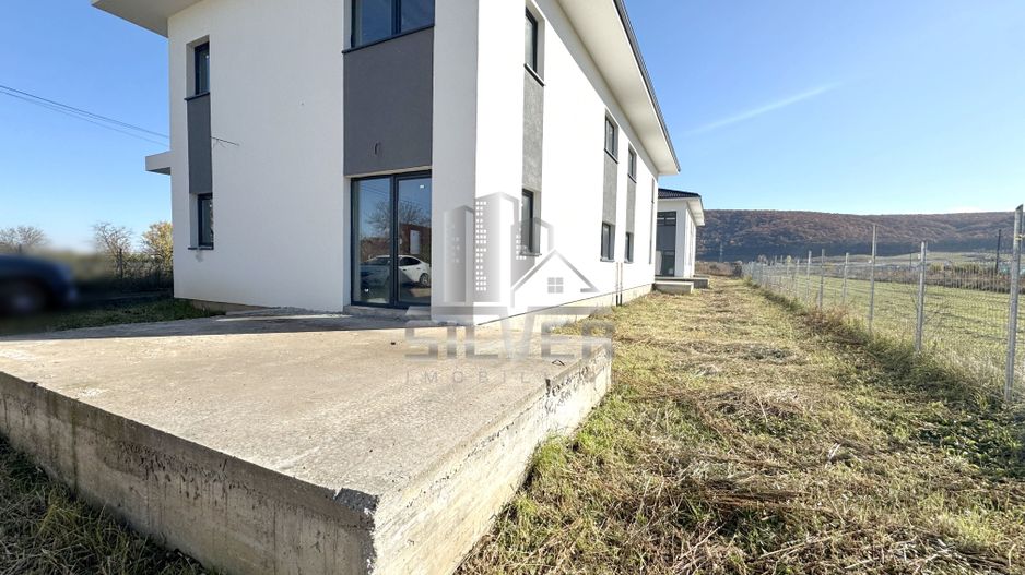 Case  tip duplex in zona centrala Gilau. - Poză 2