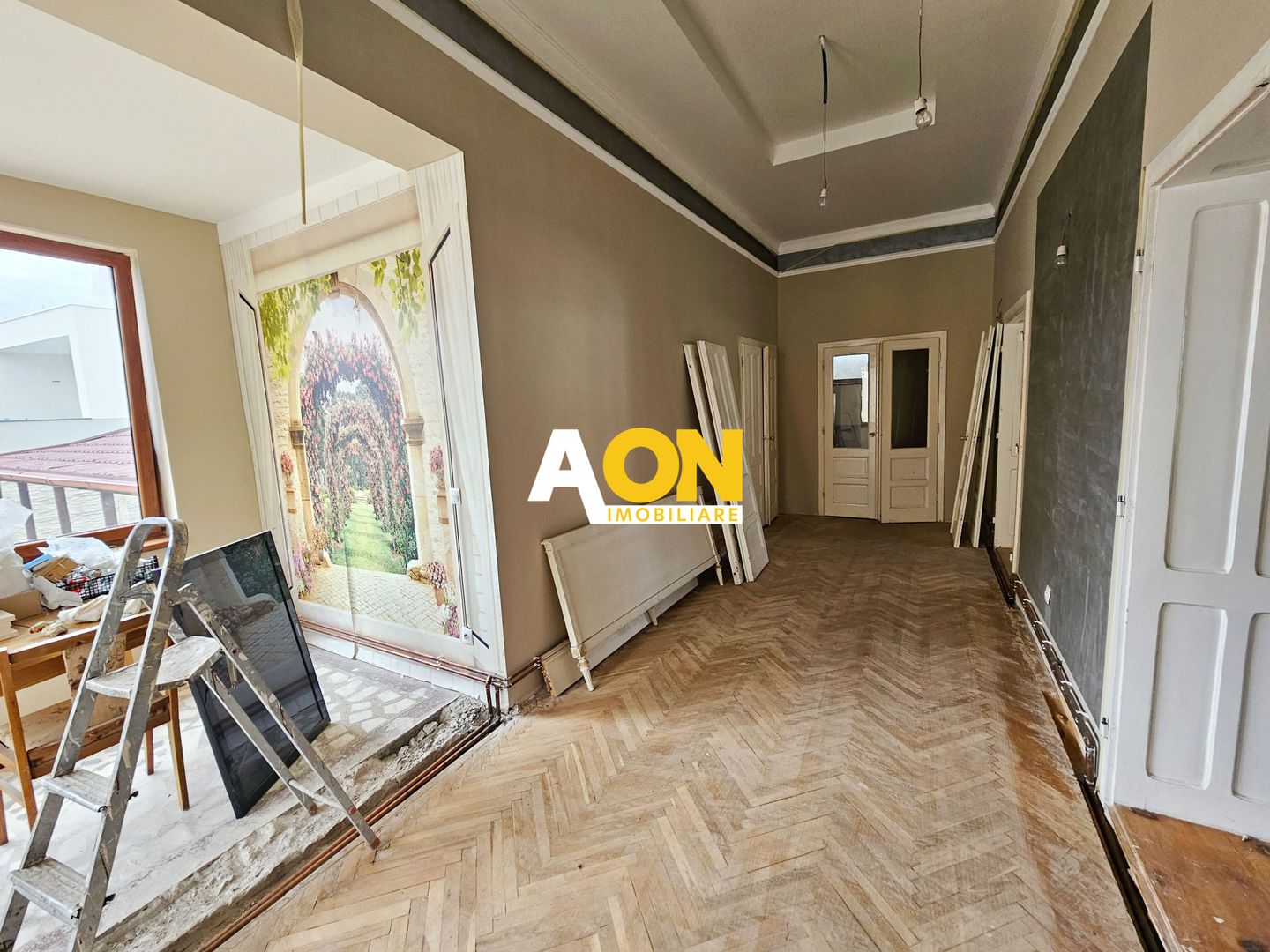 Apartament cu 2 camere în casă boierească, 120 mp, Centru Alba Iulia - Poză 2
