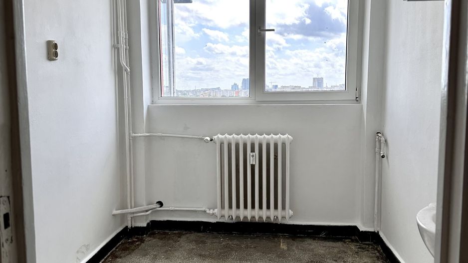 Apartament 2 camere Mihai Bravu 42-62, vedere spate, bloc izolat - Poză 9