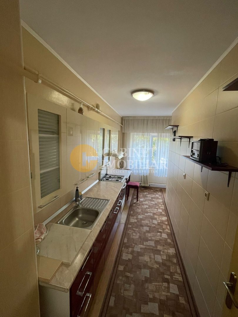 APARTAMENT 3 CAMERE - PODUL DE FIER decomandat - Poză 4