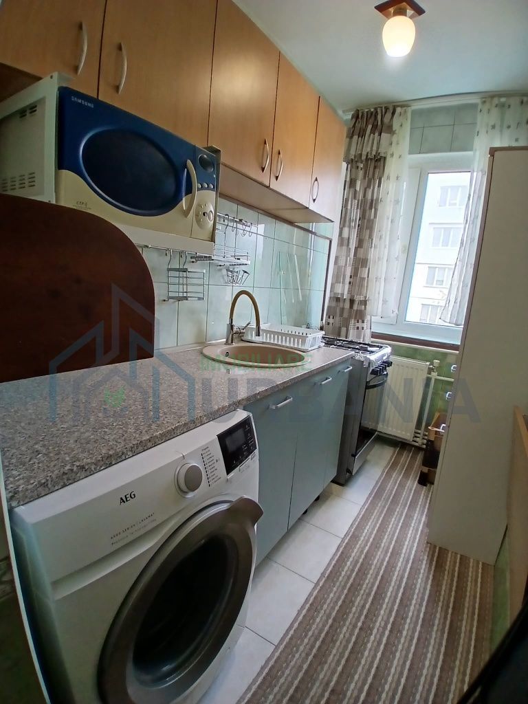Apartament 3 camere de inchiriat, Alexandru cel Bun (Parcul Voievozilor) - mobilat si utilat - Poză 2
