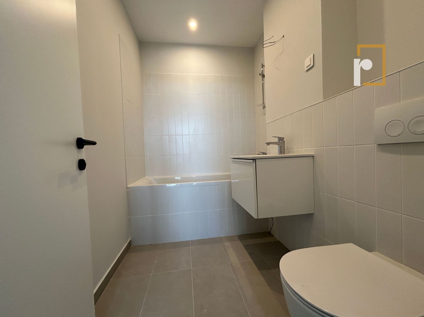 Apartament 3 camere | Mobilat si Utilat | Loc parcare | Casa Presei - Poză 10