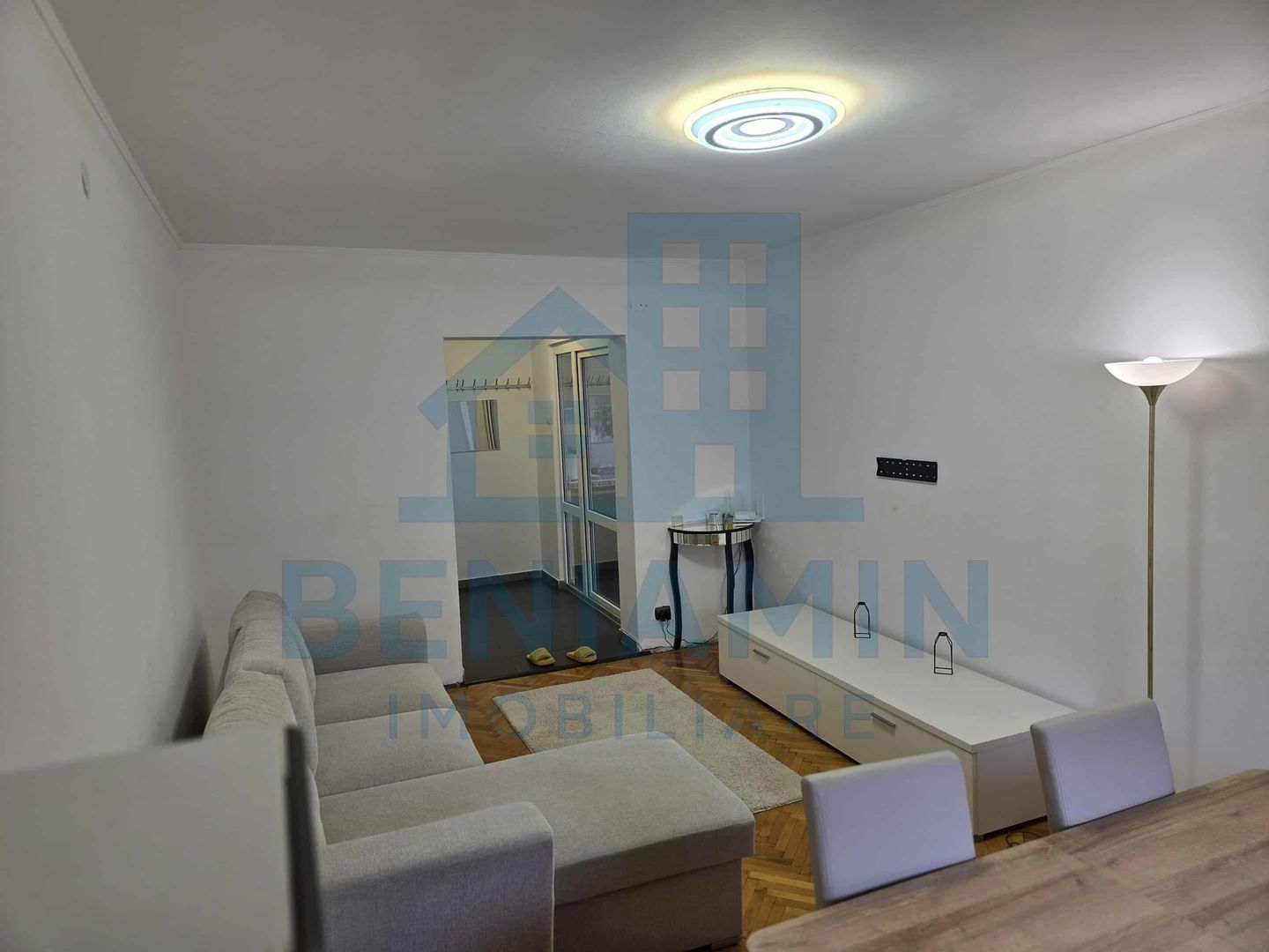 Apartament luminos cu 3 camere, mobilat, în zona Rovine/Piața Gării - Poză 3