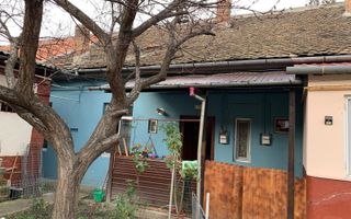 Apartament 2 camere de 50 mp la curte comuna in Sinaia - Poză 8