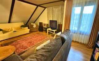 Vilă cu 10 camere P+2E+M 400 M² utili 2800 M² Teren Comandau - Poză 14