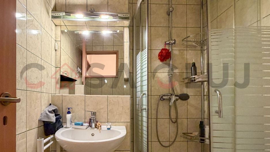 4 camere decomandate, etaj intermediar, Titulescu - Poză 5