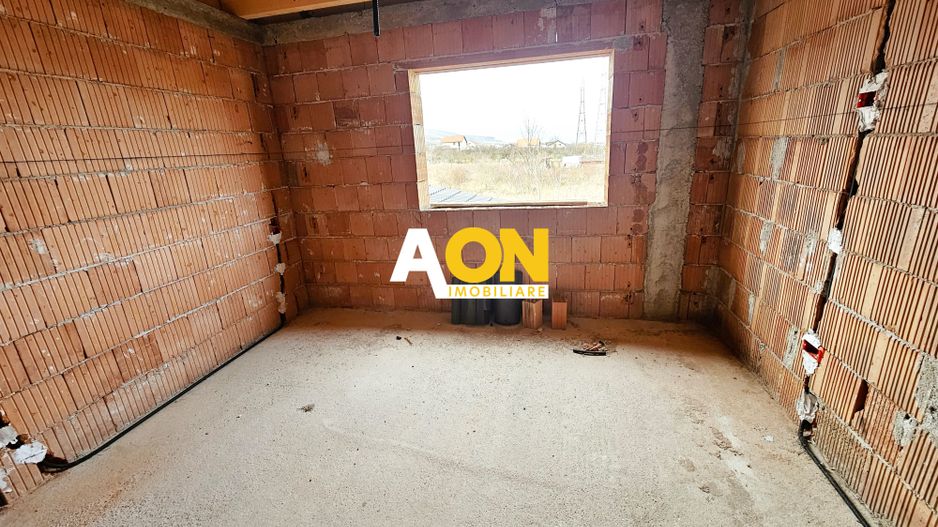 Casa la rosu, 4 camere, 3 bai, 339 mp teren, zona Valea Popii - Poză 14