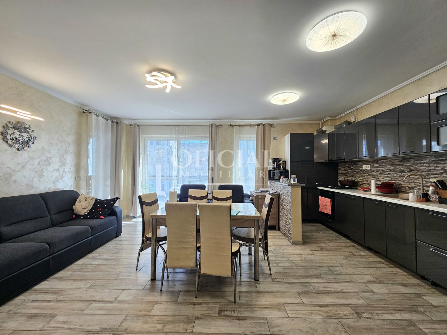 Apartament 4 Camere | 92 mp | Etaj 2 | Garaj | Zona Vivo Columna - Poză 2