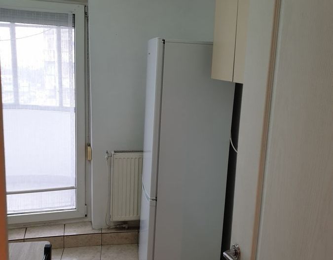 Crângași – Inchiriere apartament 3 camere decomandat, vedere la șosea - Poză 7