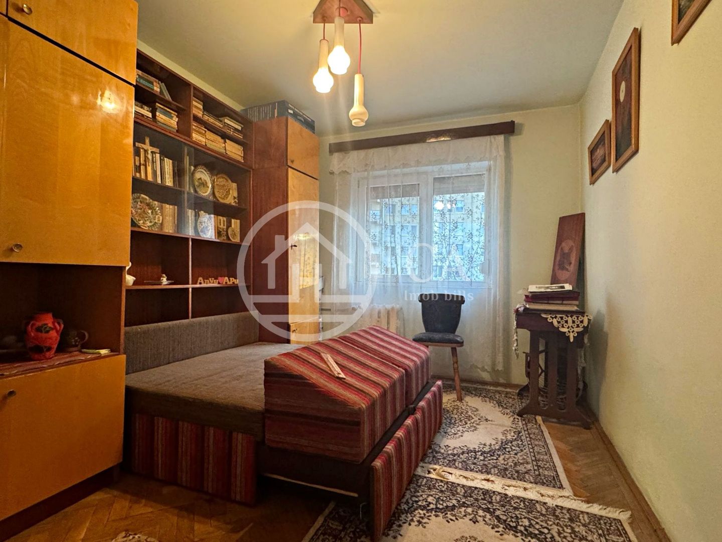 Apartament de vânzare cu 3 camere în zona Iosia , Oradea - Poză 6