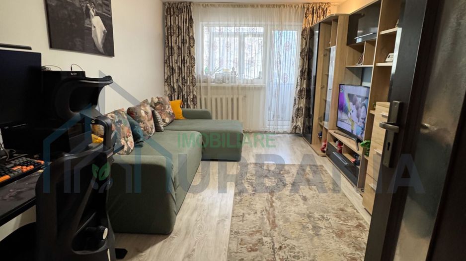 Apartament, 2 camere, SD, zona Carrefour Felcia - Poză 1