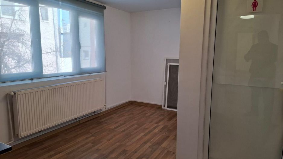 URGENT!, Titulescu, et. 1 in imobil P+1, INTRARE SEPARATA, NEGOCIABIL - Poză 6