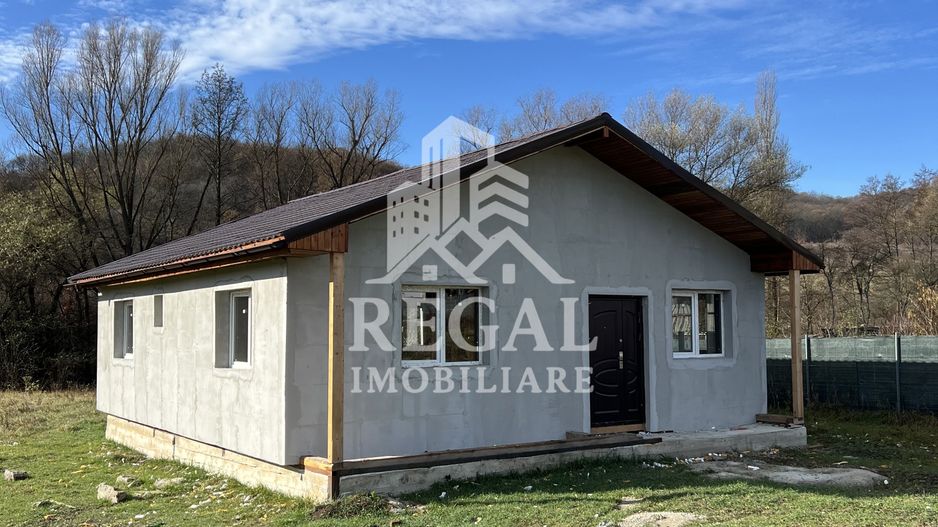 Casă de vânzare în Popești – ideală pentru liniște și aer curat - Poză 1